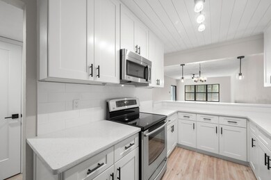 6175 S Mirror Lake Dr unit 208, Sebastian, FL 32958 - photo 4