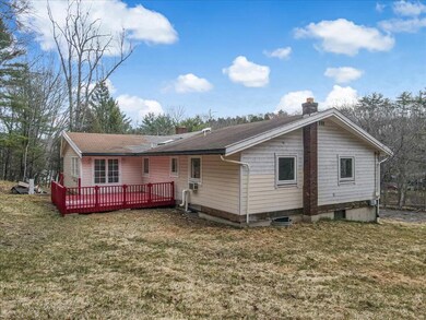 108 Hidden Hollow Ln, Stroudsburg, PA 18360 - photo 7