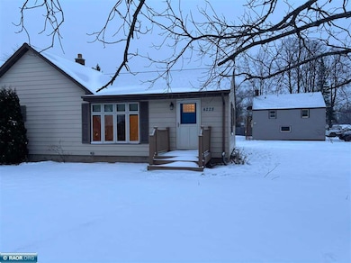 4228 4th Ave E, Hibbing, MN 55746 - photo 4