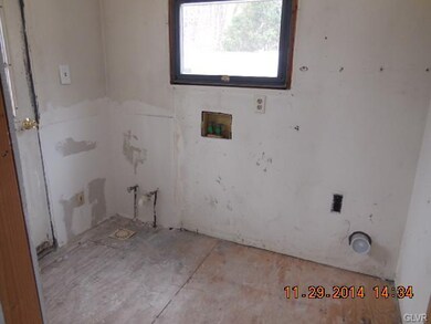 314 S 2nd St, Emmaus, PA 18049 - photo 7