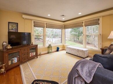 388 Salisbury St, Holden, MA 01520 - photo 4