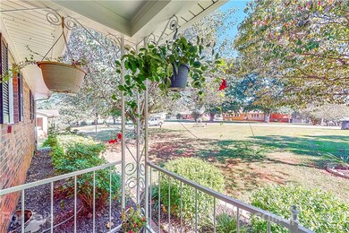 121 Devon Ln, Statesville, NC 28625 - photo 4