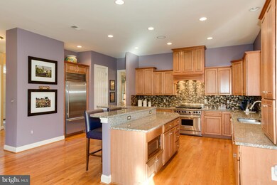 7120 Merrimac Dr, McLean, VA 22101 - photo 6