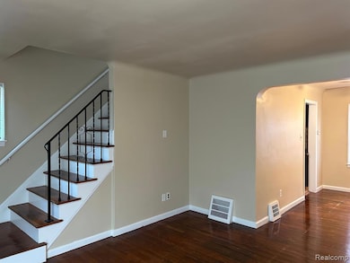 18515 Greenfield Rd, Detroit, MI 48235 - photo 4