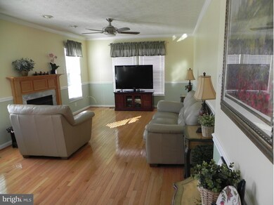 6433 Coxwold Dr, Elkridge, MD 21075 - photo 6