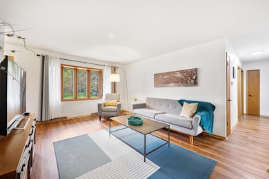 2728 Florann Dr, Fitchburg, WI 53711 - photo 6