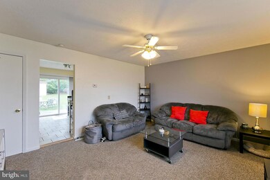 701 W 11th St, Front Royal, VA 22630 - photo 3