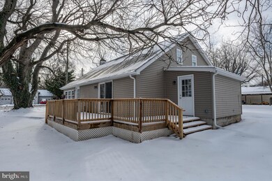 97 Giles Mill Rd, Bunker Hill, WV 25413 - photo 2