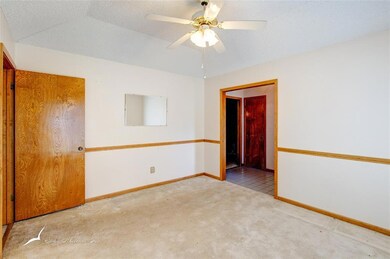 7601 John Carroll Dr, Abilene, TX 79606 - photo 7