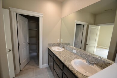 Master Dual Vanity