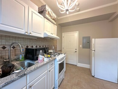 1146 Cambridge St unit 1, Cambridge, MA 02139 - photo 2