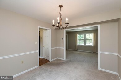 8128 Claiborne Dr, Frederick, MD 21702 - photo 7