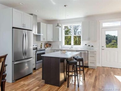 Photo Similar Polished/Stained Concrete Floors instead of wood