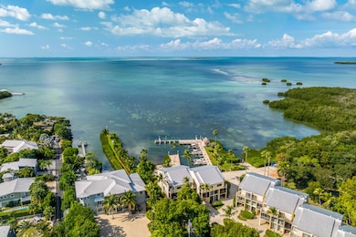 94220 Overseas Hwy unit 9C and 28' Boat Slip, Tavernier, FL 33070 - photo 3