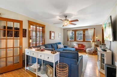 40 Jasper St, Saugus, MA 01906 - photo 7