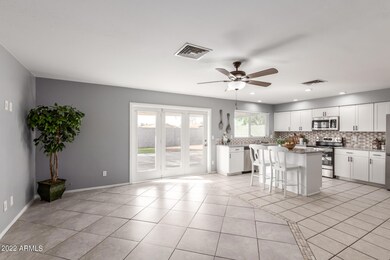GREAT ROOM