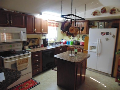 3341 Sims Rd, Shelbyville, TN 37160 - photo 6