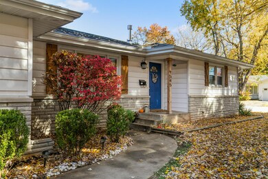 RE_1545 Crestview-3