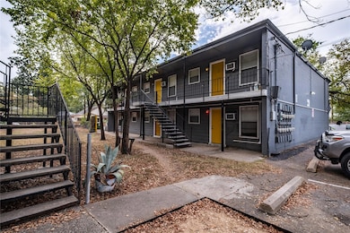 901 Springdale Rd unit 106, Austin, TX 78702 - photo 3