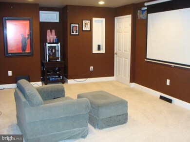 661 Gold Cup Dr, Warrenton, VA 20186 - photo 3