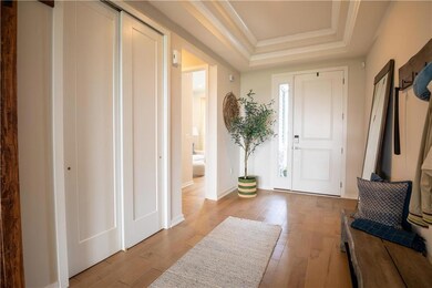 6867 Tulip Ln, Bath, PA 18014 - photo 2