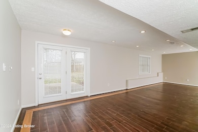 008-photo-living-room-10470630