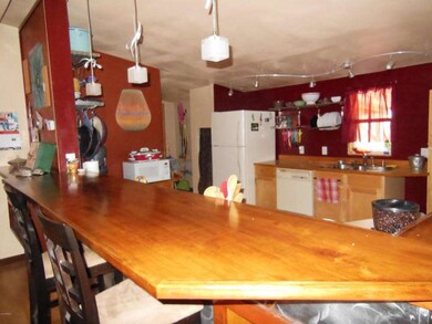 Breakfast bar and roomy kitchen