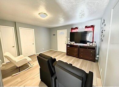 1310 Pleasantview Dr, Apopka, FL 32703 - photo 5