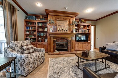 3887 Thornbury Dr, Springdale, AR 72764 - photo 7