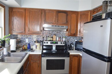 66 Preston St unit 3, Hillsborough, NH 03244 - photo 2