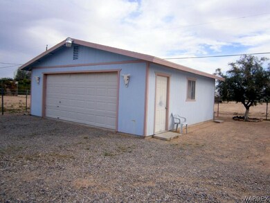 2 C DETACHED GARAGE