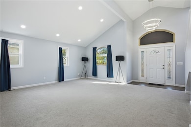 943 2nd St, Charleston, IL 61920 - photo 4