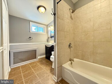371 E Hector St, Conshohocken, PA 19428 - photo 7