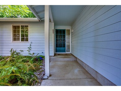 1315 Arcadia Dr, Eugene, OR 97401 - photo 2