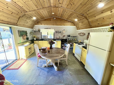 284 Ray Cross Rd, Harriman, TN 37748 - photo 7