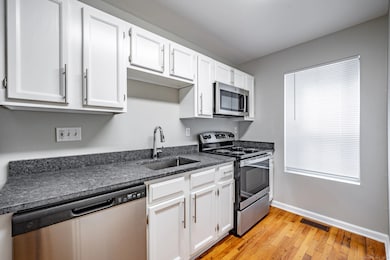 68 W Main St, Milford, CT 06460 - photo 2