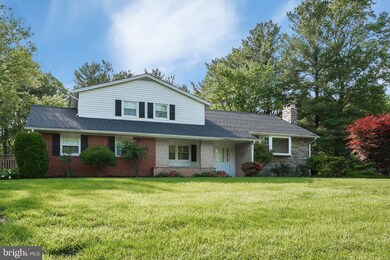 8030 Mckenstry Dr, Laurel, MD 20723 - photo 2