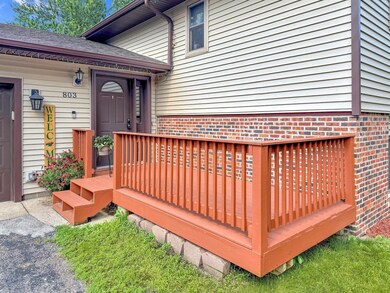 803 6th Ave N, Sauk Rapids, MN 56379 - photo 2