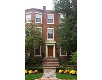 141 Beaconsfield Rd unit 4, Brookline, MA 02445 - photo 3