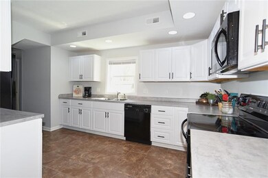 335 E 206th St, Sheridan, IN 46069 - photo 7