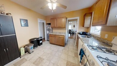 26 Melrose St unit 1, Arlington, MA 02474 - photo 4