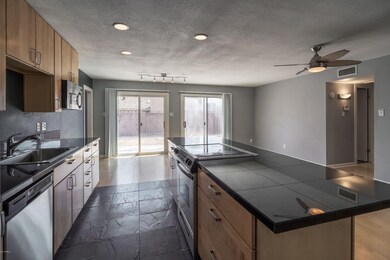 Kitchen3