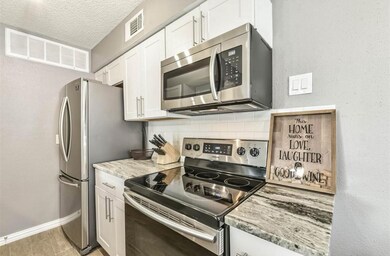 Stainless steel appliances included