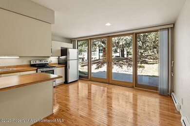 Dining Area to Back Deck