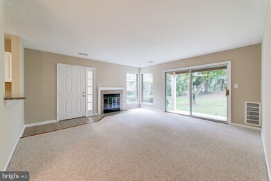 6605E Jupiter Hills Cir, Alexandria, VA 22312 - photo 7