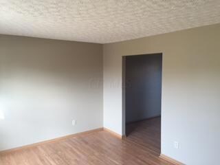 1193living2.JPG