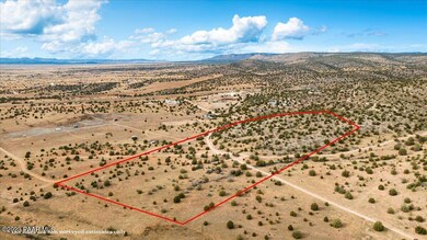 0 E Prescott Ranch Rd unit PAR1060704, Paulden, AZ 86334 - photo 2