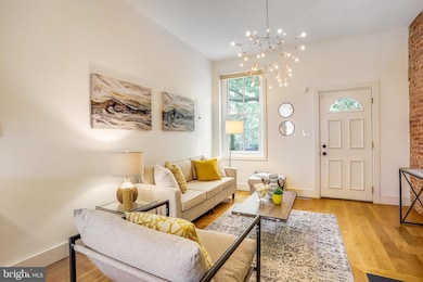 838 New Hampshire Ave NW, Washington, DC 20037 - photo 3