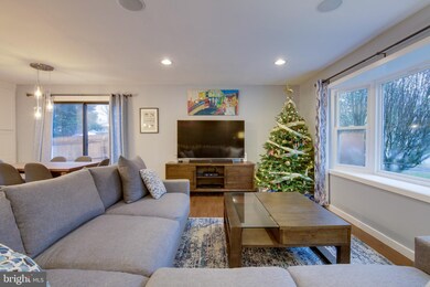 302 Cedar Ln, Annapolis, MD 21403 - photo 5