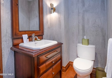 Park Hyatt 52 - half bath